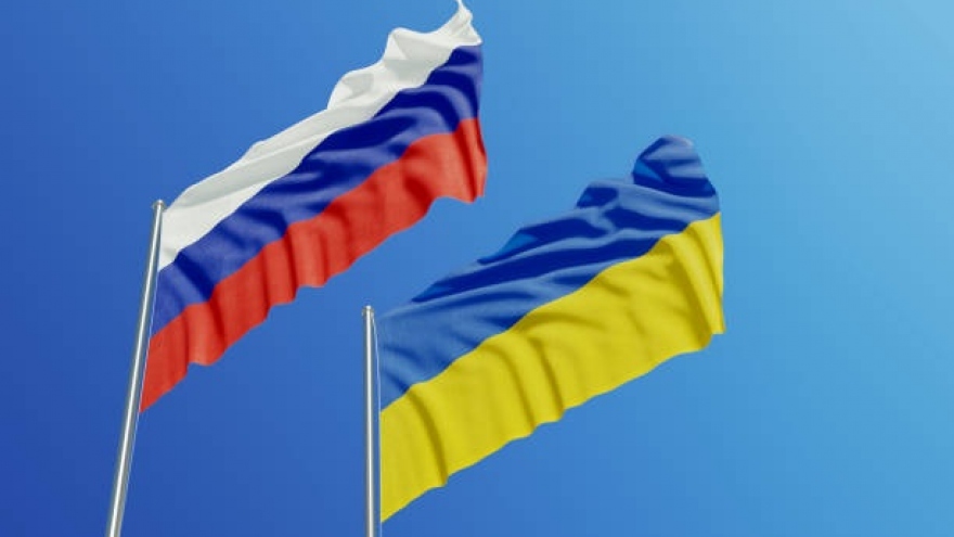 Ukraine áp lệnh trừng phạt lên 24 công ty Nga